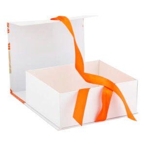 Magnetic Closure Boxes