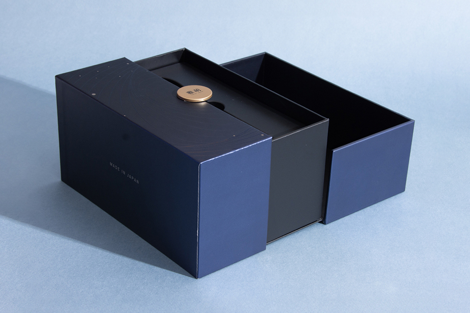 Minimal Packaging