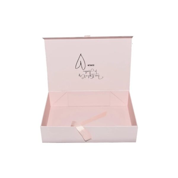 Customized Magnetic Folding Packaging Cloth Box Dealer