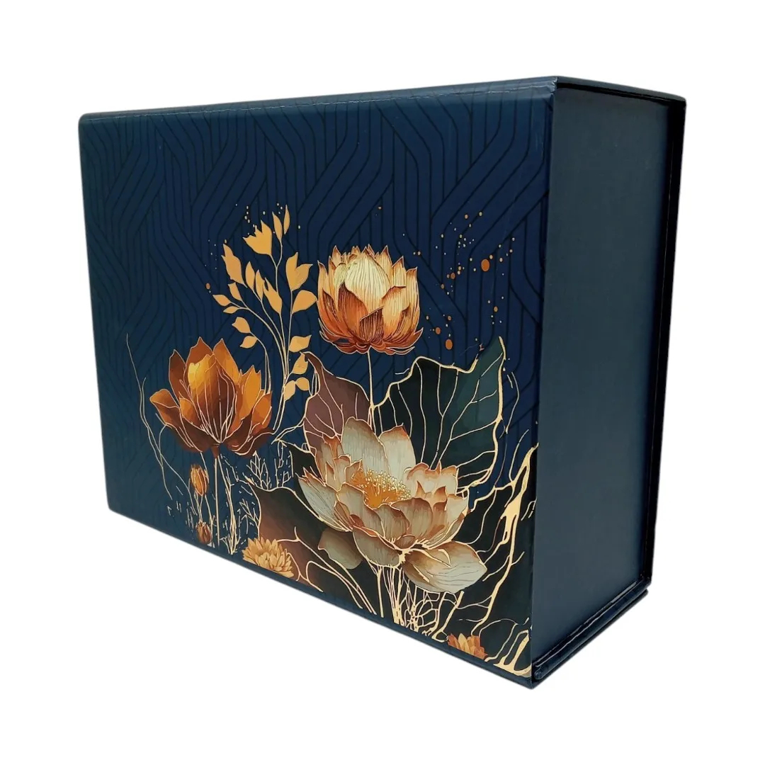 Customized box holiday birthday surprise gift box Vendor