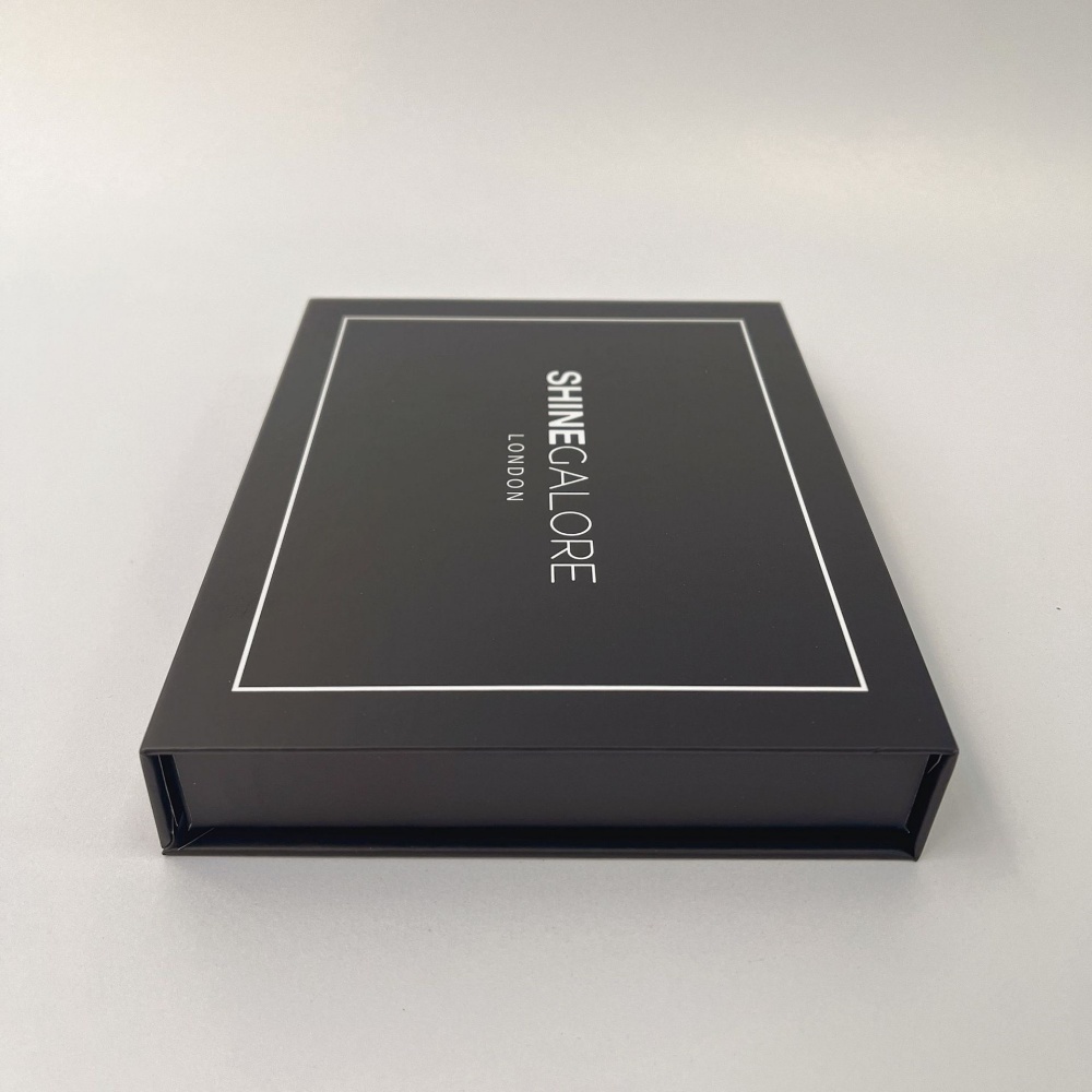 Customized flip cover magnetic book-shaped gift box Dealers