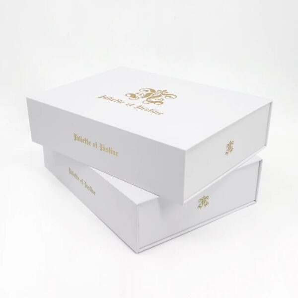Folding Magnetic Box Cardboard Clothing Cosmetic Box Vendor