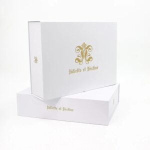 Folding Magnetic Box Cardboard Clothing Cosmetic Box Vendor