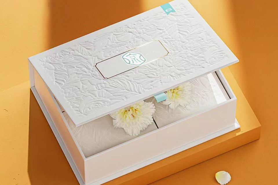 Clamshell Boxes