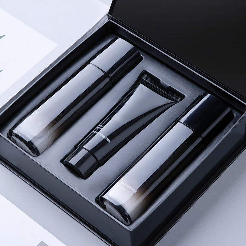 Cosmetic Packaging Design