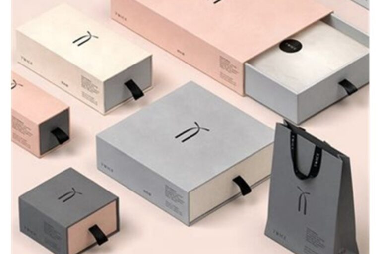 Cosmetics Boxes