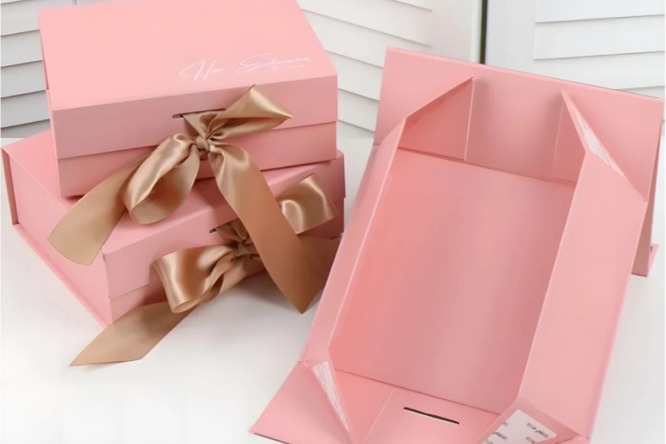 Custom Collapsible Gift Boxes