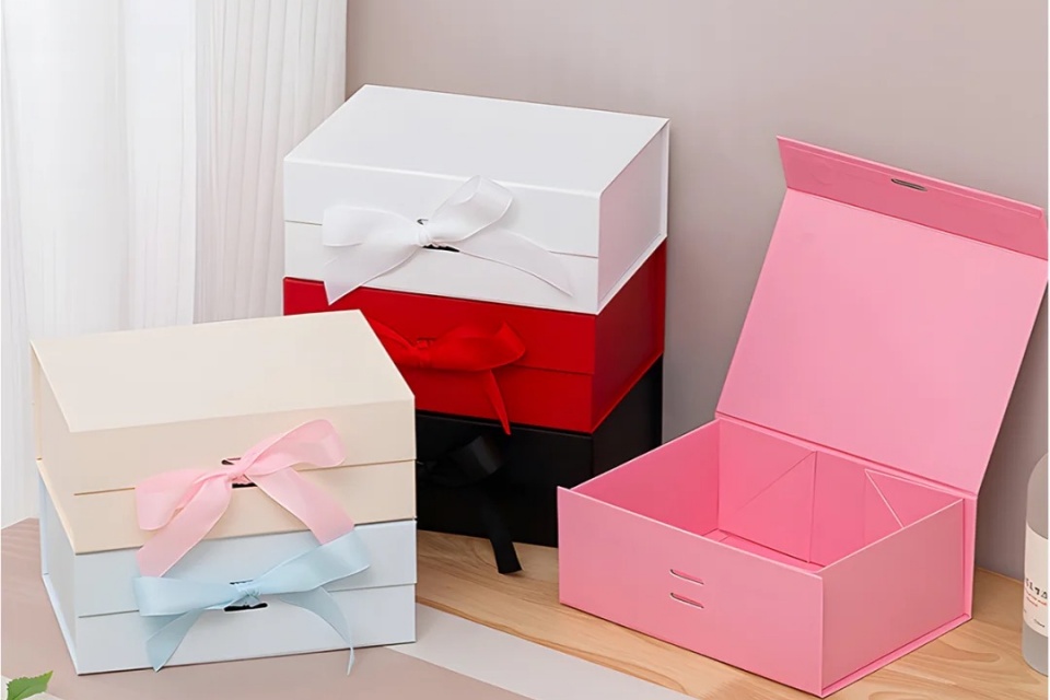Custom Collapsible Gift Boxes