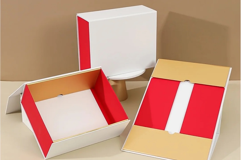 Custom Collapsible Gift Boxes