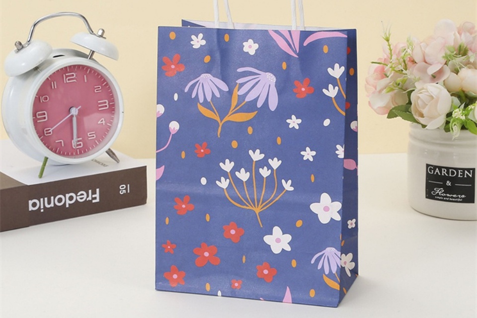 Custom Shopping Bags