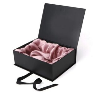 Custom Wigs cardboard gift boxes with saree Manufacturers