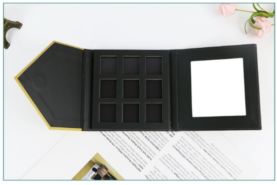Empty Magnetic Palettes