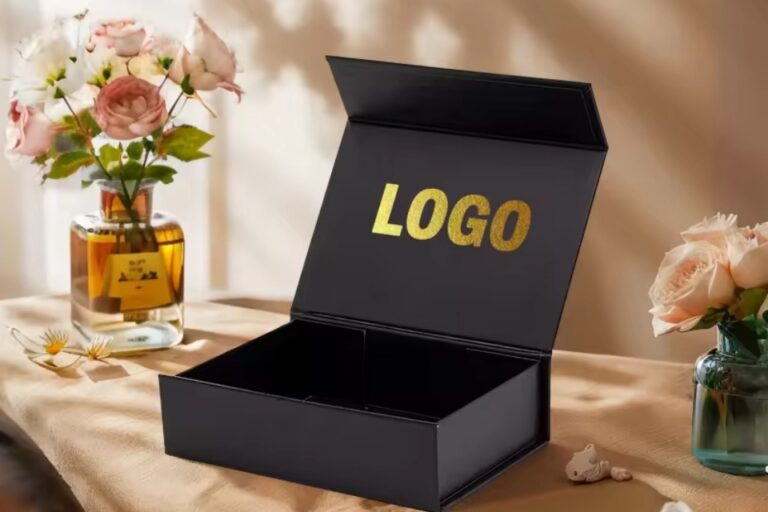 Magnetic Closure Boxes