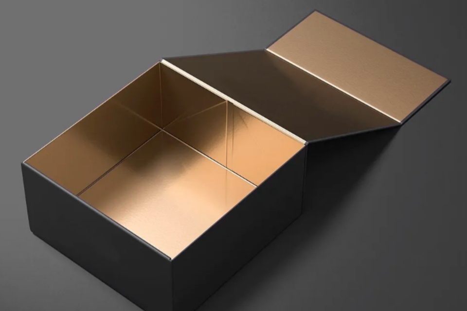 custom magnetic box