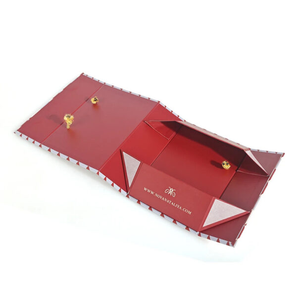 Folding Rigid Fashion Accessories Box with Gold Rope Handle Folding Rigid Fashion Accessories Box with Gold Rope Handle