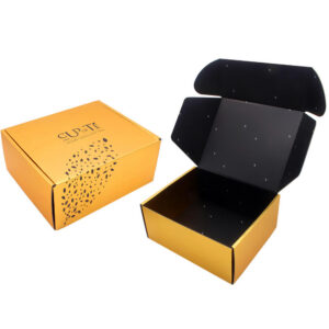 Gold Mailer Tea Gift Box with Black Leaf Printed Interior