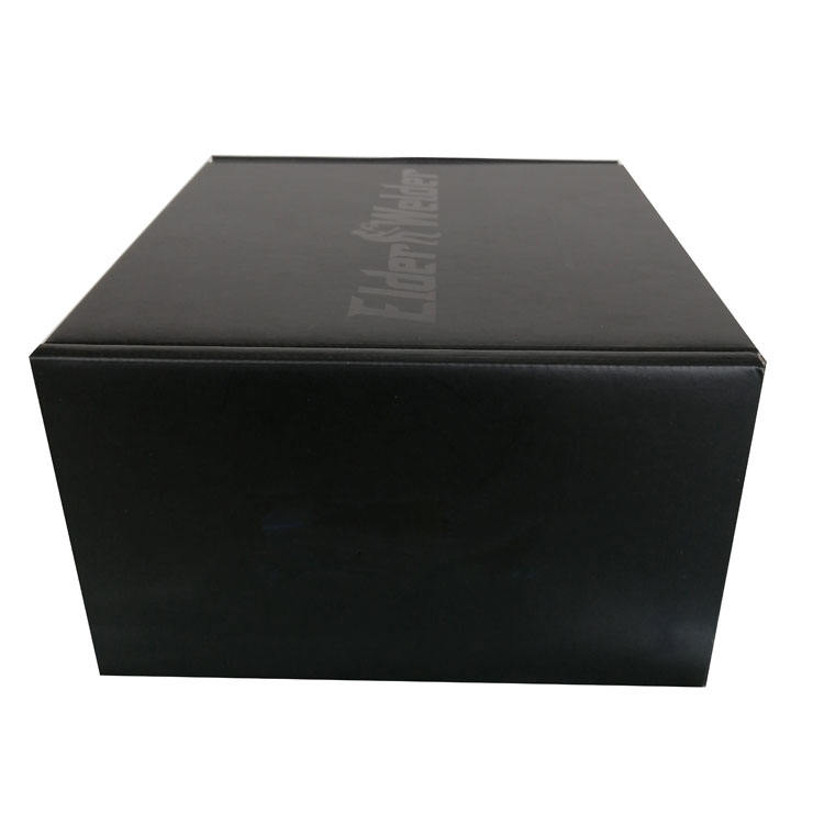 Custom Colored Corrugated Cartons