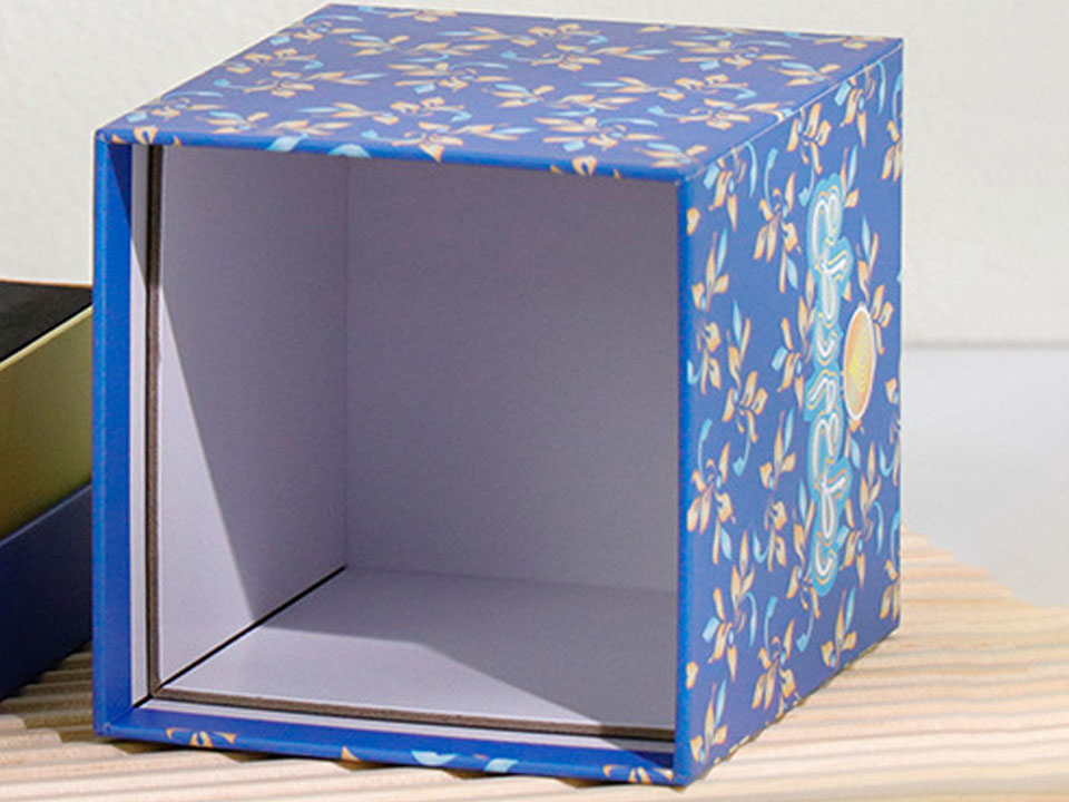 Custom Perfume Boxes