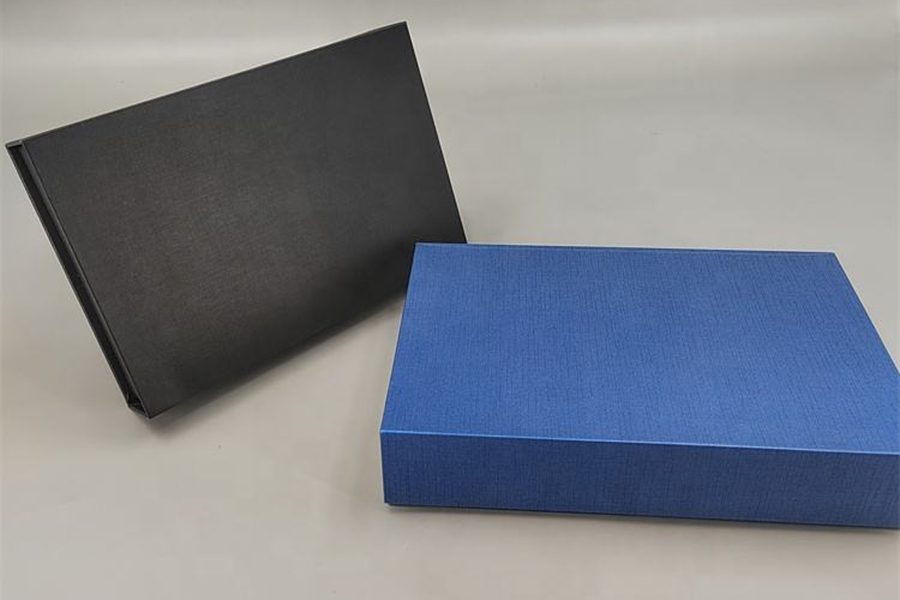 Custom-shaped coated paper packaging boxes