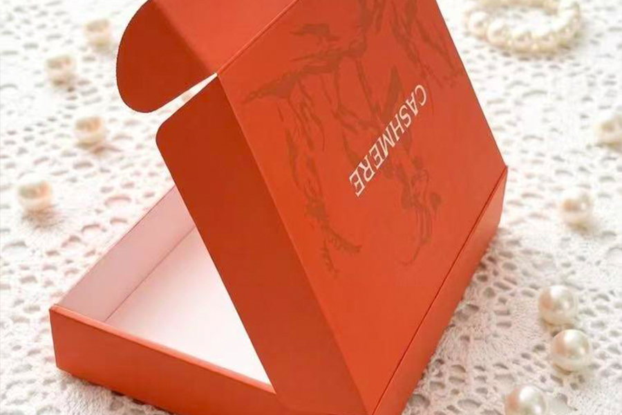 Kraft paper mailing box