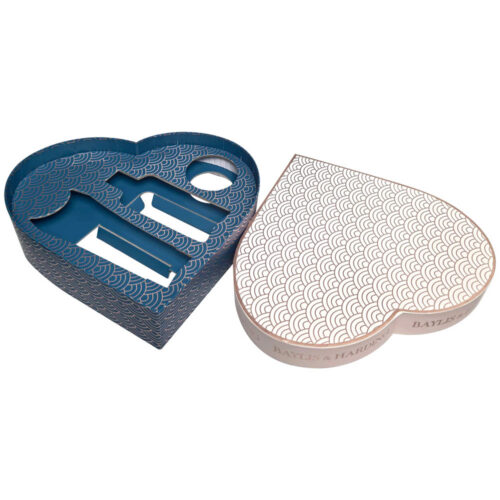 Two piece heart shaped rigid packaging box Two piece heart shaped rigid packaging box